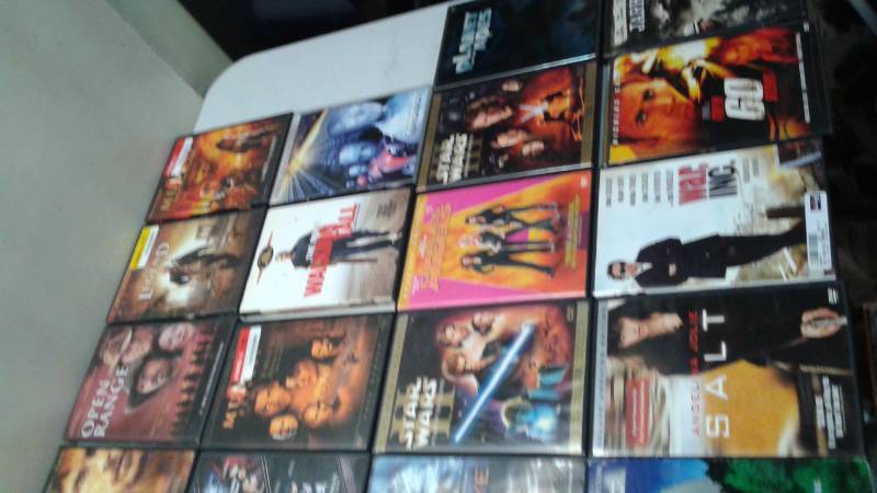 lot 128 image: 30 DVD Movies, Mostly Good Condition, Some May Show Minor Wear - Action