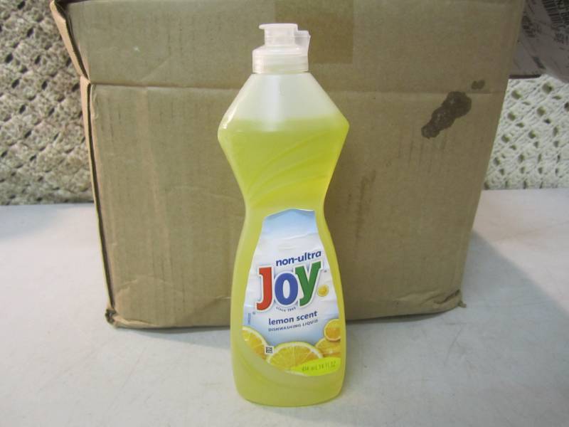 lot 46 image: 24 Bottles of Non-Ultra Joy Lemon S...