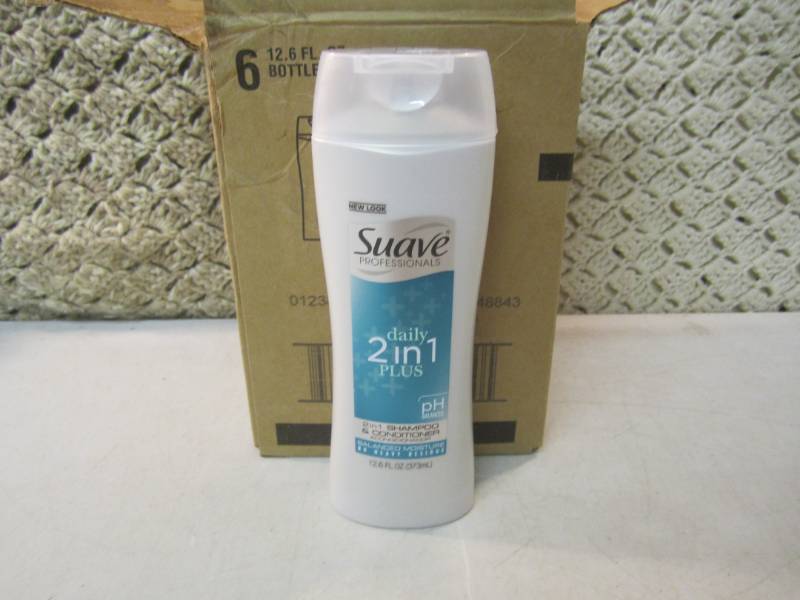 lot 50 image: Case with 5 Bottles of Suave 2 in 1...