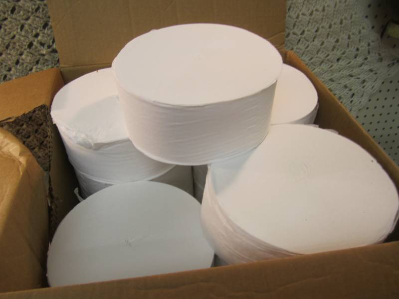 lot 117 image: Case of 12 Rolls of Scott Coreless ...