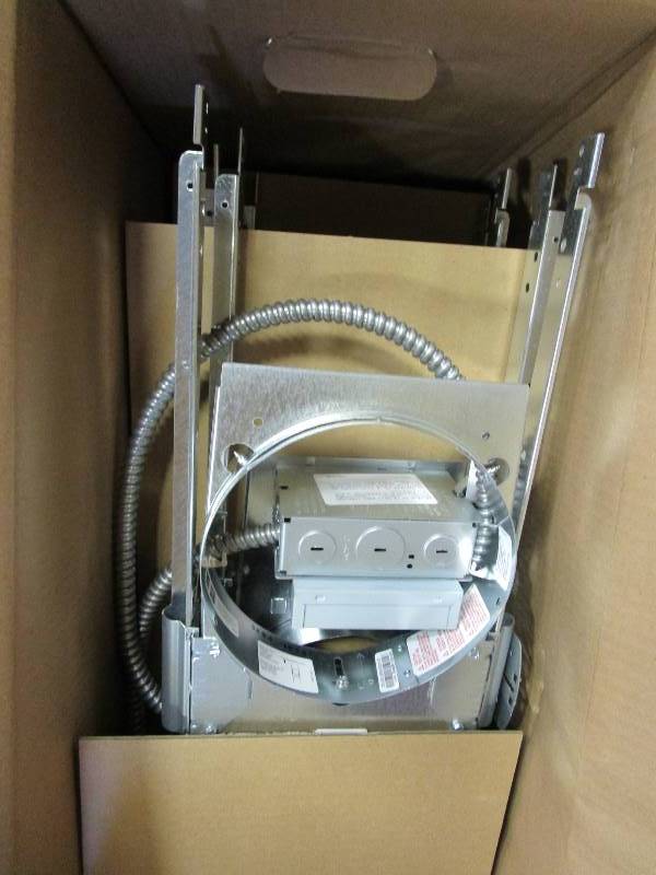 (6) (New) Halo 6 Recessed Lighting Fixtures