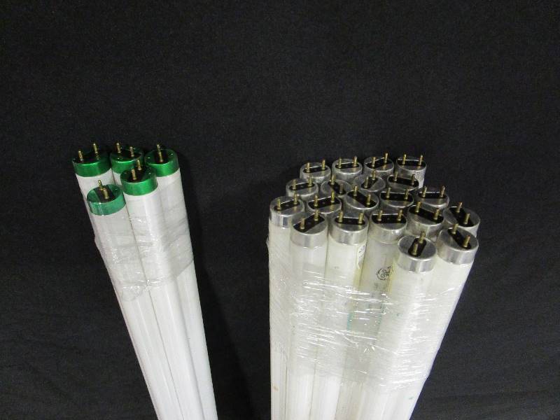(25) Used T8 4 Bulbs