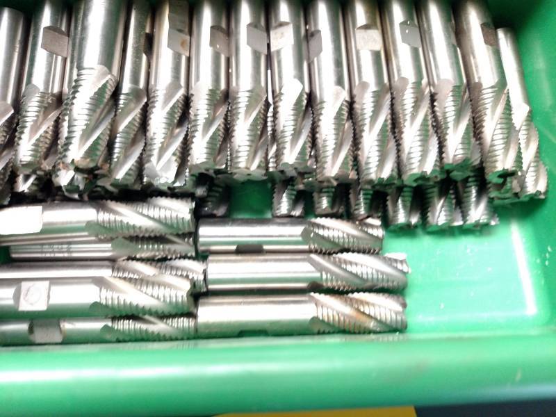 lot 238 image: Asstd 34 End Mills...