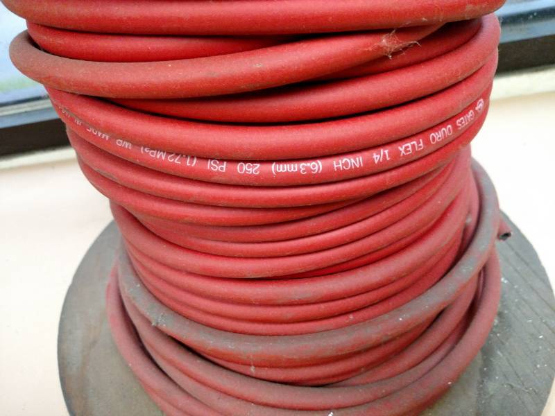 lot 391 image: Gates Duroflex 14 250 PSI Air Hos...