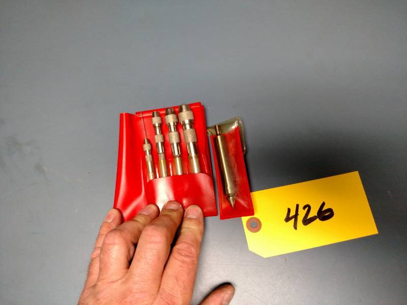 lot 426 image: Starrett 827A Edge Finder & Starret...