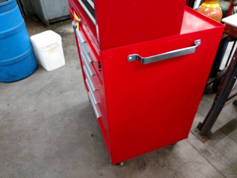 lot 439 image: Kennedy 7 Drawer Rolling Tool Chest...