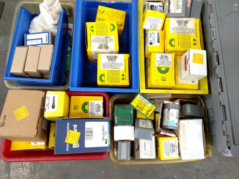 lot 520 image: Pallet of Asstd Hardware...