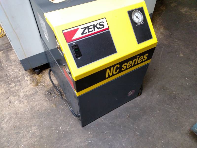 lot 522 image: Zeks Model 35NCDA60 Air Dryer...