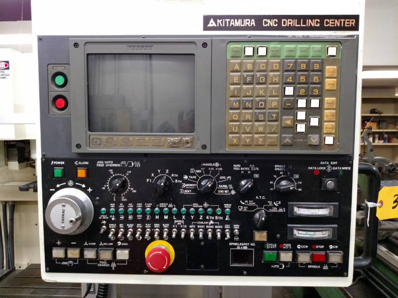 lot 3 image: Kitamura Mycenter I CNC Vertical Ma...