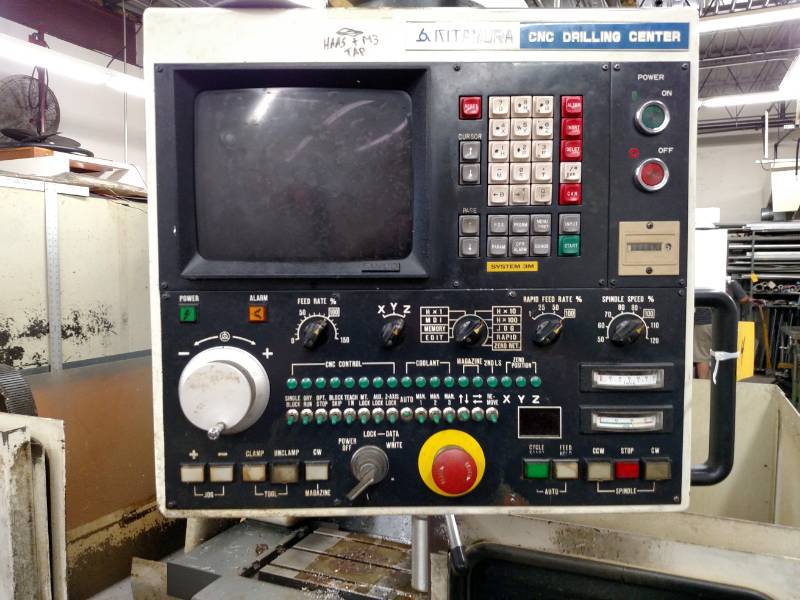 lot 4 image: Kitamura Mycenter I CNC Vertical Ma...