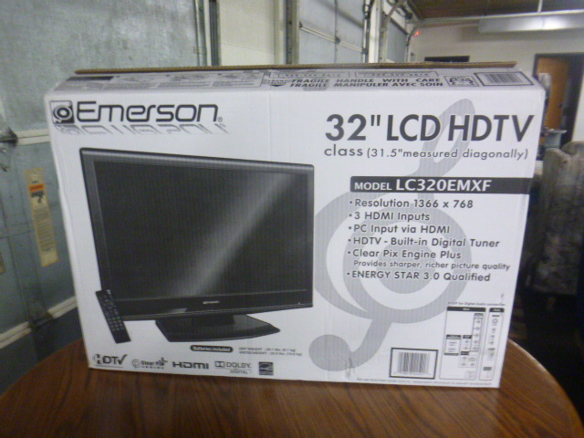 lot 4 image: NEW Emerson 32 LCD HDTV