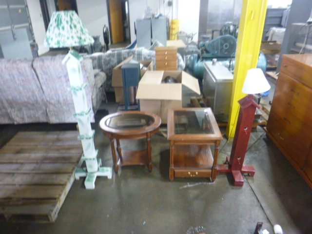 lot 7 image: 2 Glass Top Tables and 2 Floor Lamps