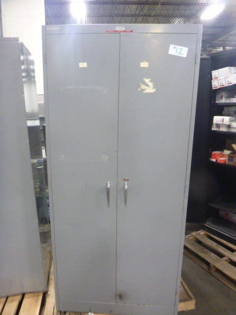 lot 12 image: 5 Shelf Steel Cabinet