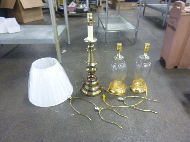 lot 23 image: 3 Table Lamps