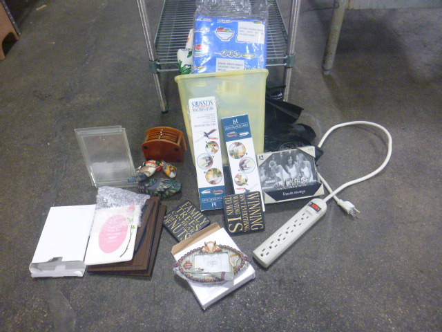 lot 35 image: Miscellaneous Items