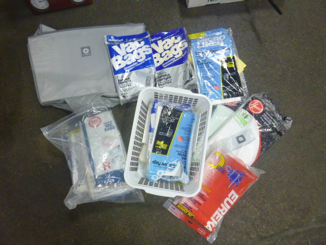 lot 38 image: Miscellaneous Vacuum Cleaner Bags