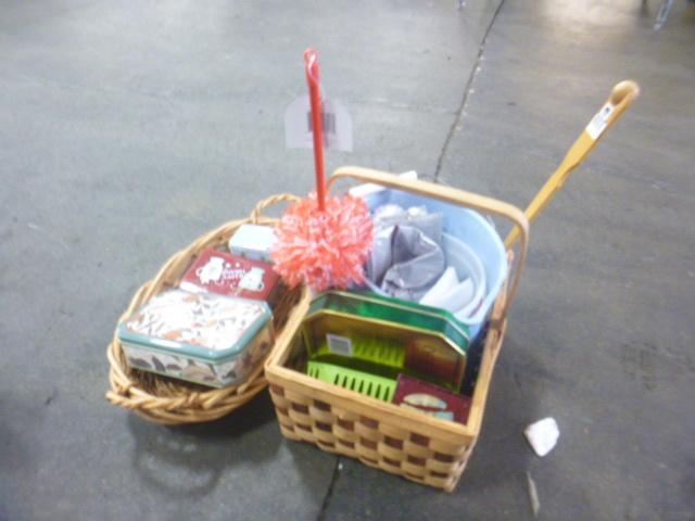 lot 43 image: Miscellaneous Items