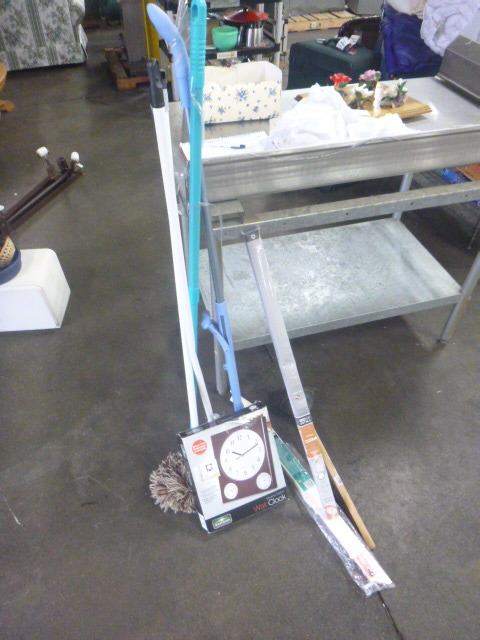 lot 45 image: Miscellaneous Items