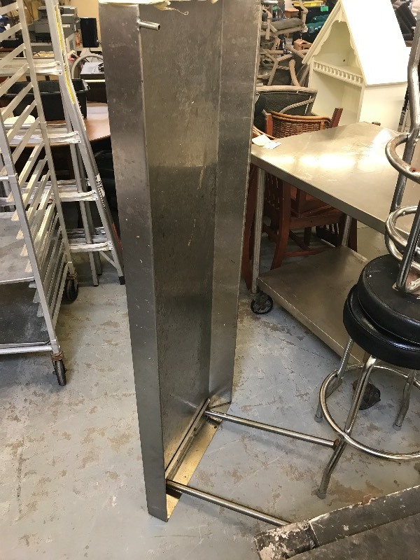 STAINLESS RESTAURANT OVERHEAD RACK