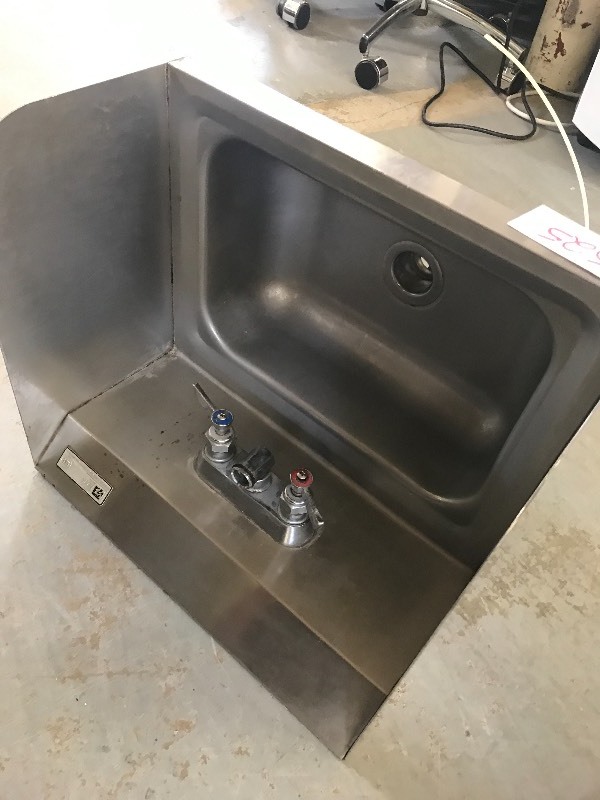 WALL MOUNT HAND WASH SINK