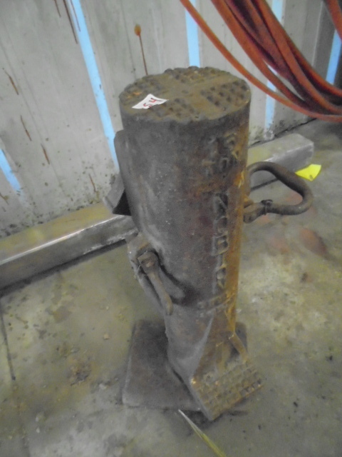 Ratcheting Manual Jack