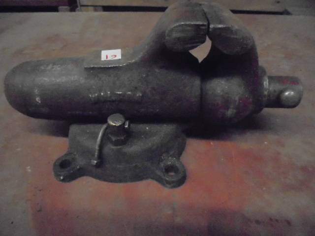 Bench Vise