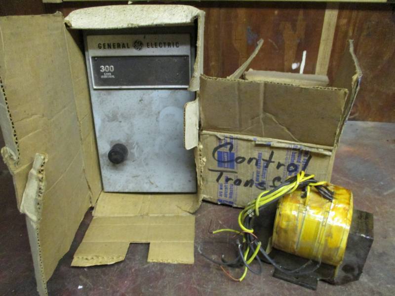 Magnetic Starter and Control Transformer