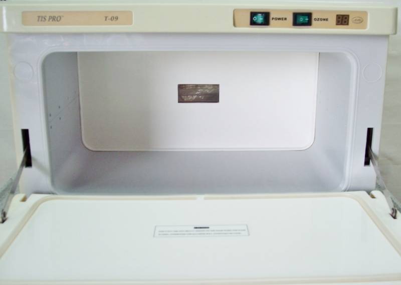 lot 23 image: Tis Pro T-09 UV Towel Warmer Tested Working