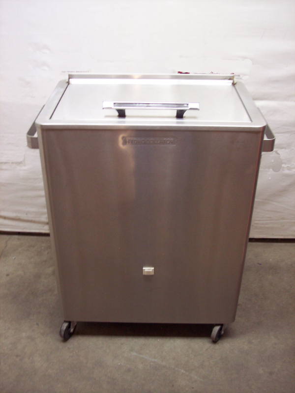 lot 33 image: Retail price over $1000 - Chattanooga Hydrocollator M-2 Mobile Hot Packs Heating Unit For Chiropractors, Animal Clinics, Physical Therapy Rehab Centers & More - Excellent Working Condition