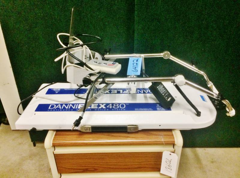 lot 3 image: OrhtoRehab Inc Danniflex 480 CPM Continuous Passive Motion Rehab Fitness - Looks Likes New