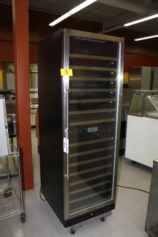 lot 3 image: Danby Silhouette Wine Refrigerator23.5x27x69 Danby DWL166BLSRH Wine CoolerRuns Cools