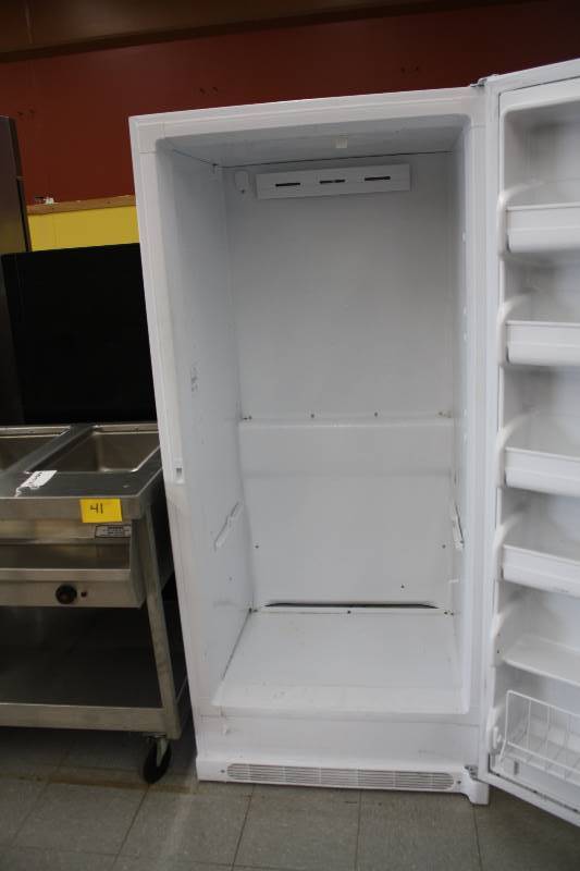 lot 20 image: Frigidaire Freezer Runs Freezes