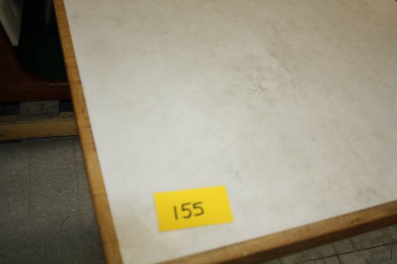 lot 155 image: Table30x30x30
