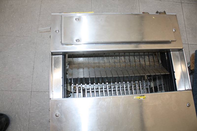 lot 59 image: Oliver, Mod #709, bread slicer  