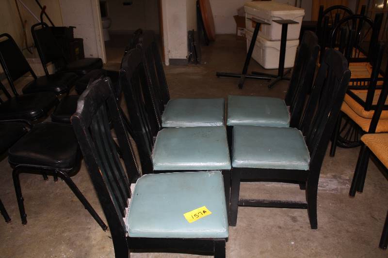 lot 157A image: Chairs