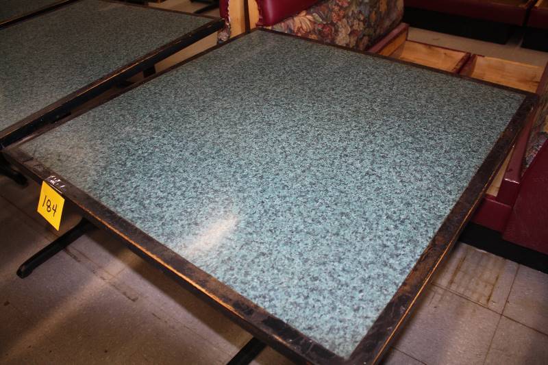 lot 184 image: Table