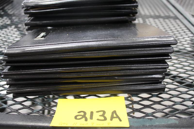 lot 213A image: Discover Bill Holders