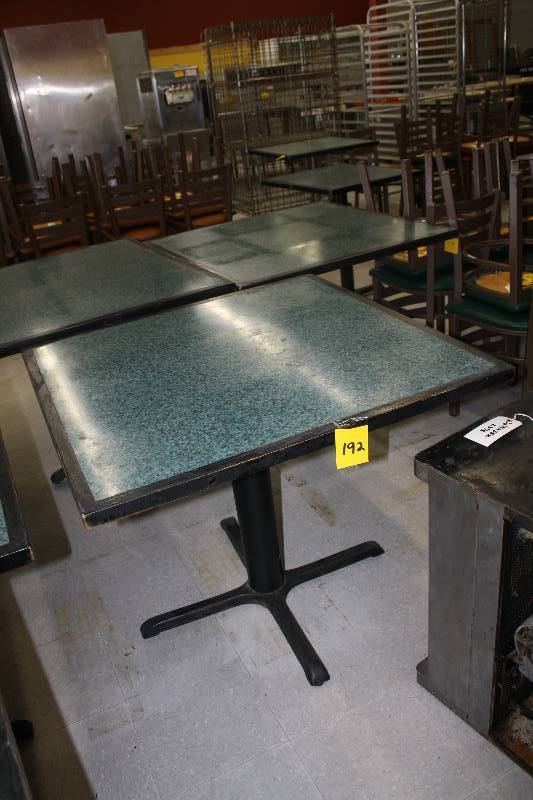 lot 192 image: Table