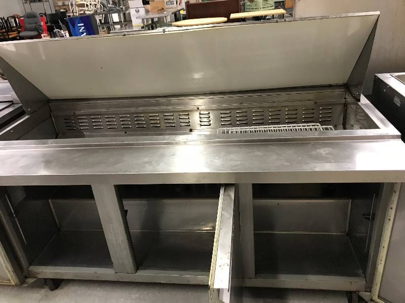 lot 17 image: Coldtech 3 Door Refrigerated Make Line72x30x36- Runs Cools