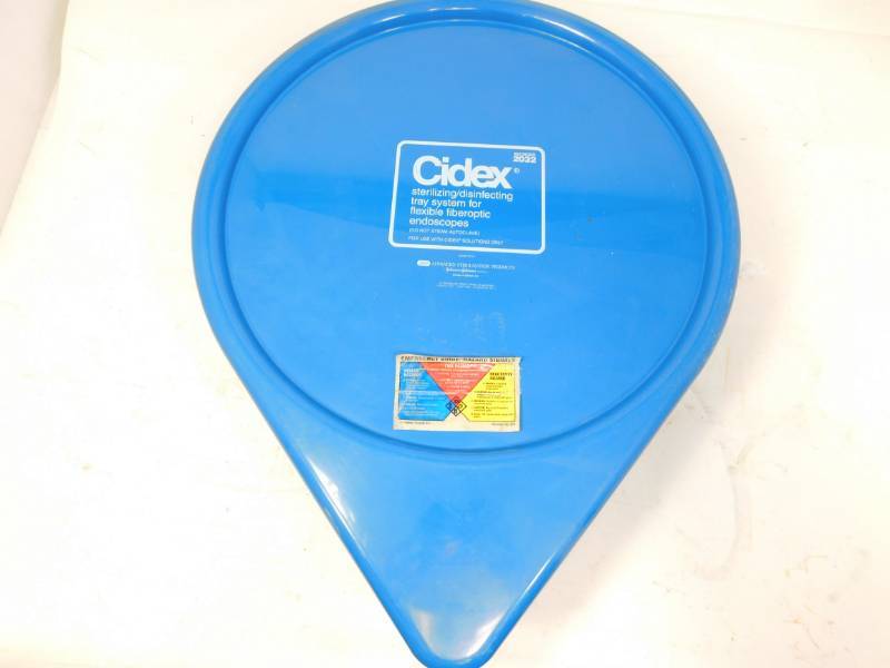 lot 73 image: Cidex Sterilizing  Disinfecting Tray System