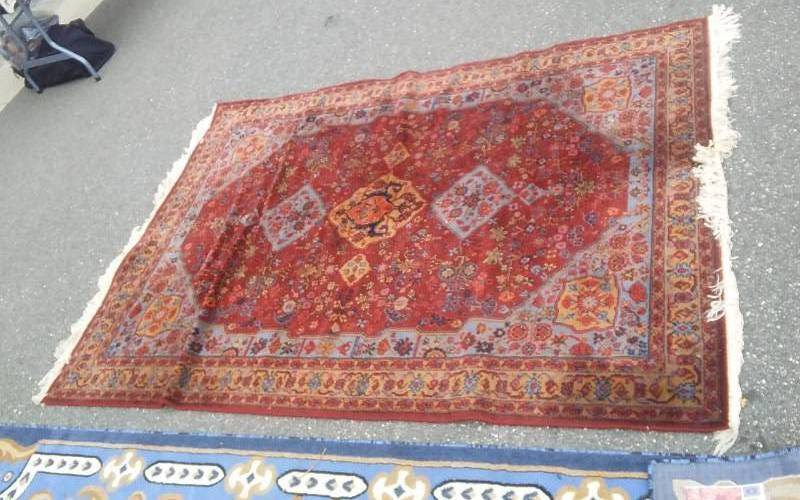 lot 2 image: Burgundy Area Rug (No Tag) 97x67