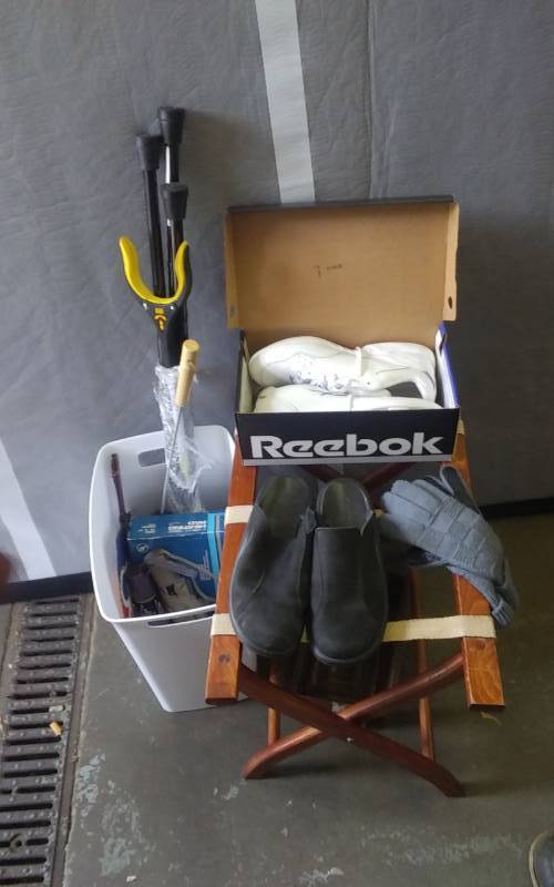 lot 25 image: Like New In Box Mens Rebok Sneakers Size 10 12, Basket Of Canes, Grabbers, Exercise Workout Band, Umbrellas, Luggage Stand