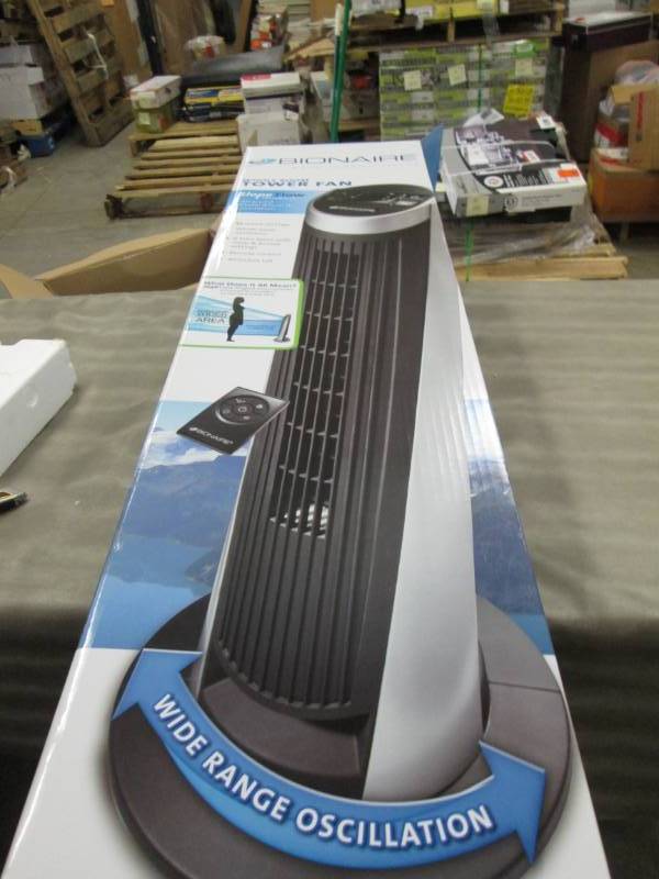 lot 64 image: Bionaire 40 in. Oscillating Tower F...