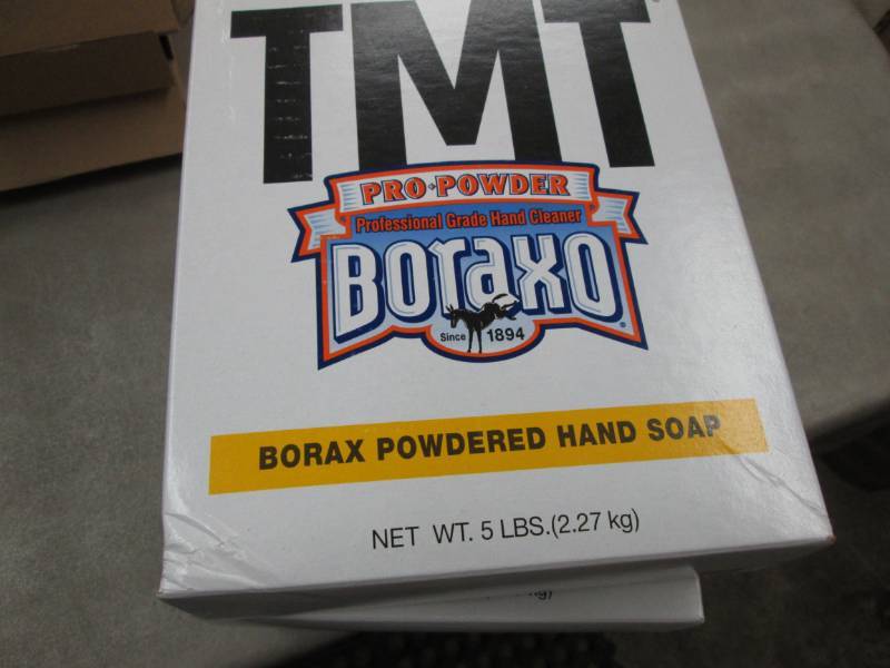 lot 108 image: Lot of 3 TMT Boraxo Hand Soap 5 lbs...