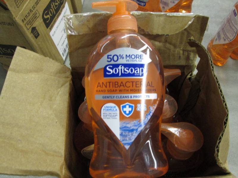 lot 120 image: Lot of 6 Softsoap 11.25 oz Crisp Cl...