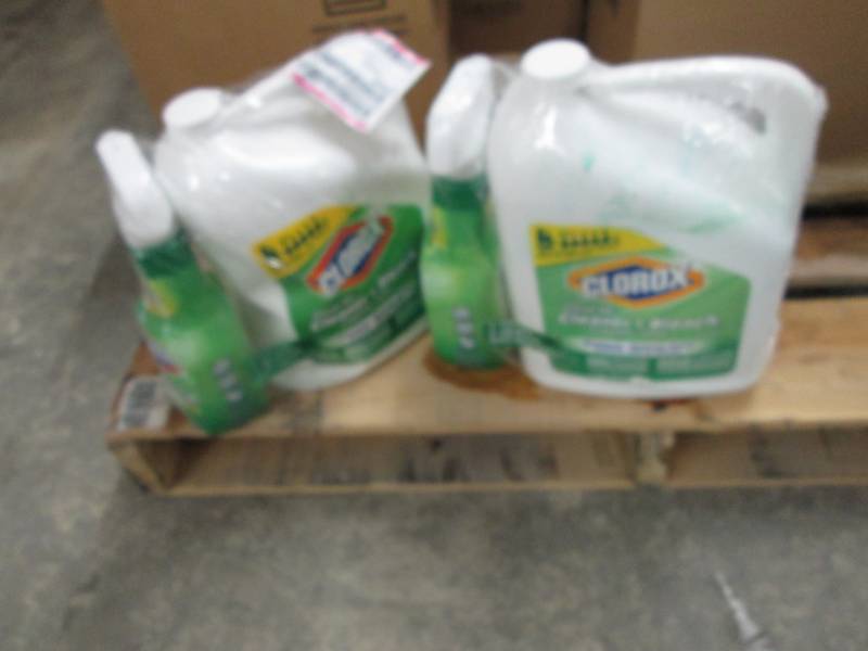 lot 131 image: Lot of 2 Clorox Cleaner & Bleach , ...