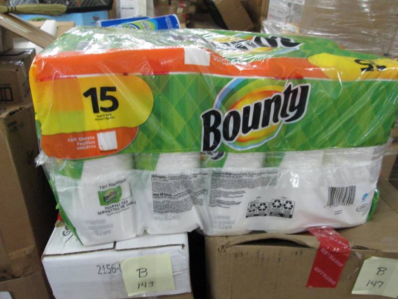 lot 148 image: 15 Roll Pkg of Bounty Full Sheets...