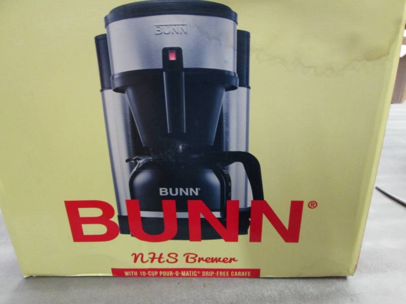 lot 150 image: Bunn NHS 10-Cup Home Coffee Brewer ...