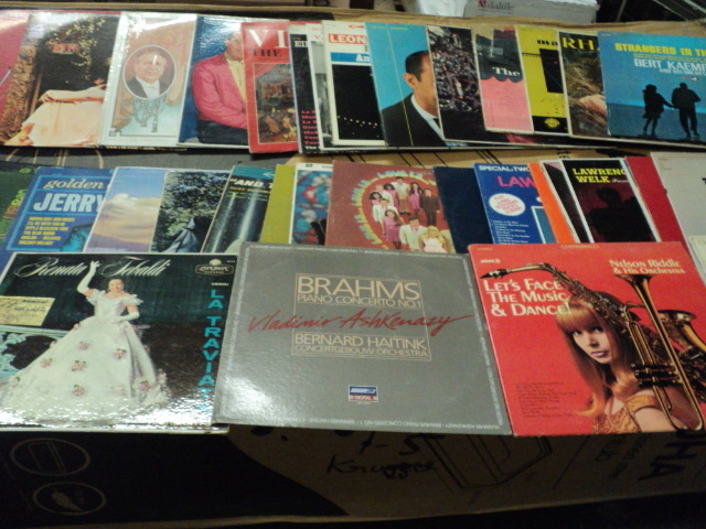 33 records...
