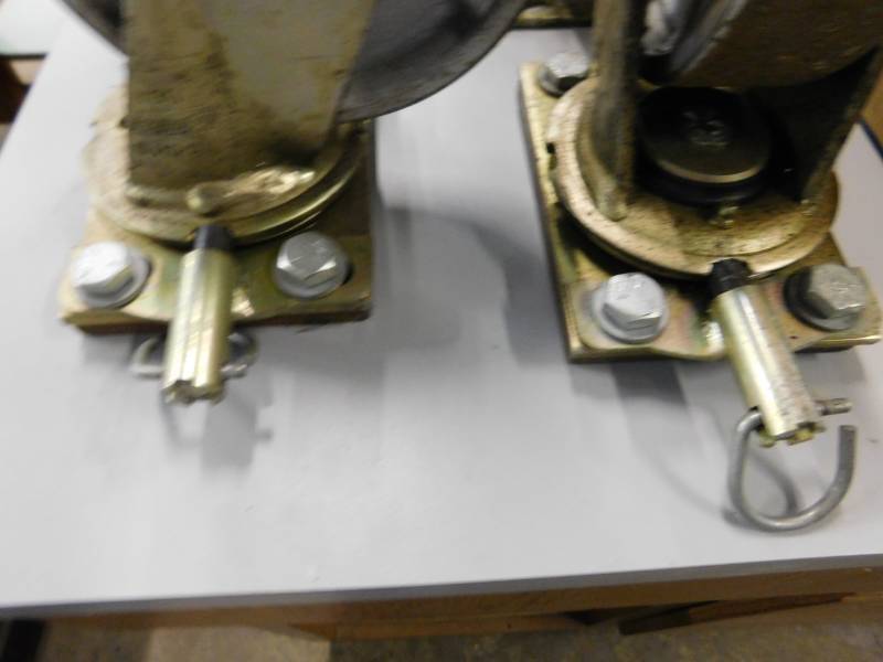 lot 52 image: Heavy Duty 6 Casters